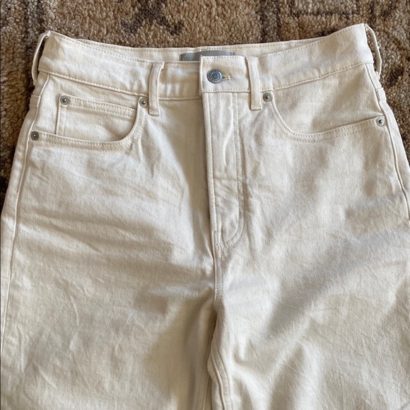 Everlane Way High Jean in Ecru - Picture 3 of 8